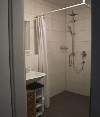 Apartment Mit Garten In Neusaess *